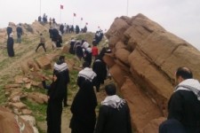 	پیچیدن نام پرآوزه شهید پیچک بر بلندای شیاکوه/ روان های آسوده ارمغان انس با شهید خوشروان ها 