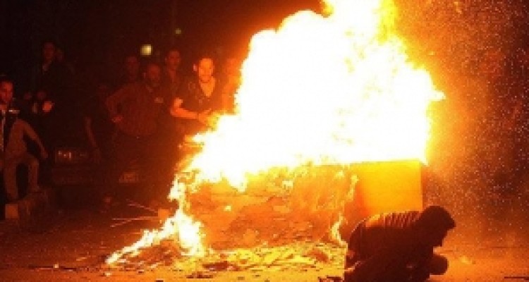 	«چهارشنبه سوزی» ارمغان رسمی کهن در فراز و نشیب زمانه 