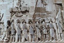 	تجربه تفرج در محدوده فرمانروایان رازآلود/بیستون نماد شکوه ایران 