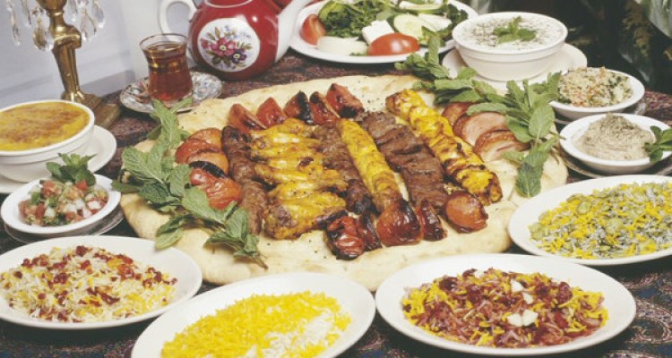 توصیه های تغذیه ای در دید و بازدیدهای نوروزی را جدی بگیرید