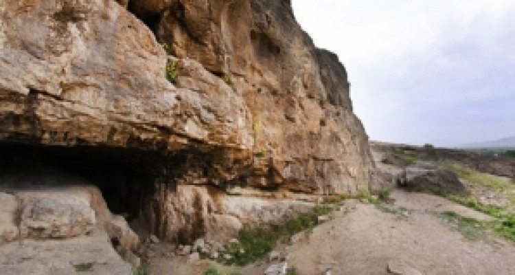 	روایت غاری که اولین زیستگاه انسان در قلب زاگرس است/ جان پناه شکارچیان در عصر پارینه سنگی 