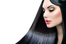  ۷ راهکار برای داشتن موهایی زیبا بعد از بیدار شدن از خواب 