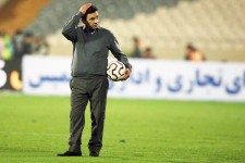 بزودی نقاب از چهره برخی برداشته می شود/از شرافت فوتبال دفاع کردیم