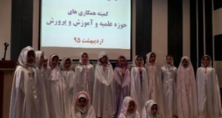  همایش دانش آموزی نماز در روانسر برگزار شد 