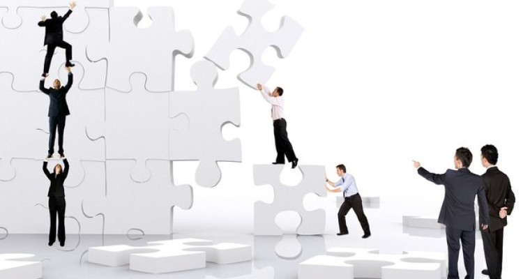 مرکز آمار گزارش روحانی از اشتغال را ردکرد/سالی ۶۶۷۰۰شغل ایجاد شد؟