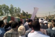 	پیکر شهید ابراهیم محمدیان بعد از ۳۵ سال در زادگاهش آرام گرفت 