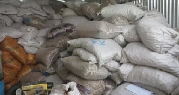 	کشف محموله کالای قاچاق ۴ میلیاردی در شهرستان جوانرود 