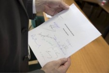 	راستی آزمایی هایی که هنوز در ابتدای راه است/ برجام تدبیر و امیدی ها رنگ به رخسار ندارد 