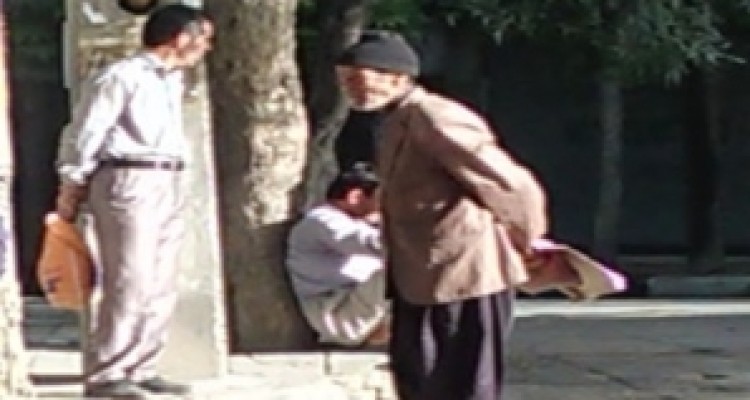 	وضعیت نگران کننده بیکاری در دومین شهر صنعتی کرمانشاه/ وقتی کارگران روز مزد هرسینی هم بیکار می شوند 