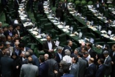 	تکلیف عضویت ۳ نماینده کرمانشاه در کمیسیون های مجلس دهم مشخص شد 