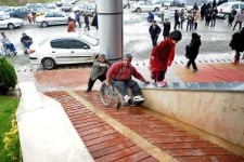 	لزوم جدیت مسئولان نسبت به اجرای طرح مناسب سازی در کرمانشاه 