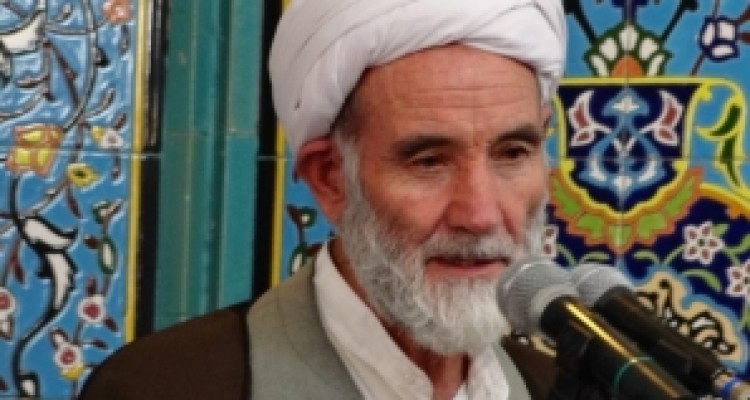 	رعایت نشدن خطوط قرمز در نظام به ارزش ها لطمه خواهد زد 