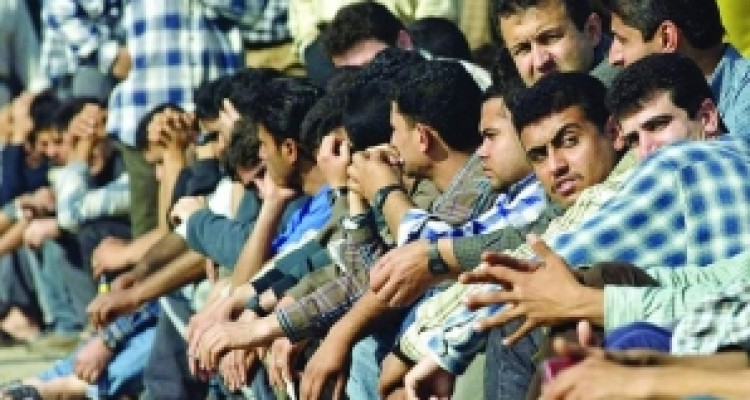 	نعره های سهمگین غول بیکاری در شهر هزارماسوله/ وعده های توخالی از جنس تدبیر و امید 