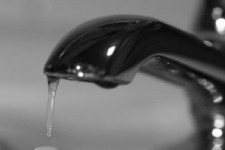 	جیره بندی آب درکرمانشاه نداریم/ آب سد گاوشان وارد مدارمصرف می شود 