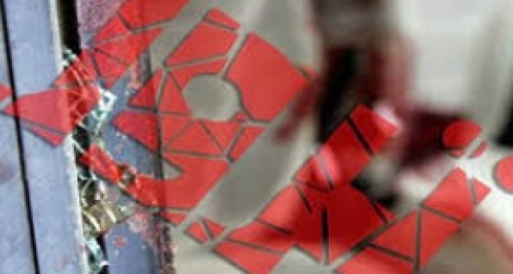 	تعداد جان باختگان حادثه تروریستی دالاهو به دو نفر رسید/ جراحت شدید فرماندار 