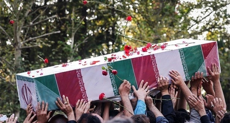 	تشییع پیکر جان باخته حادثه تروریستی شهرستان دالاهو در اسلام آباد غرب 