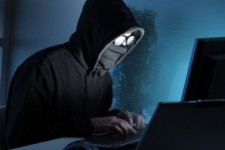 	مهمترین علت موفقیت مجرمان سایبری ناآگاهی کاربران مجازی است 