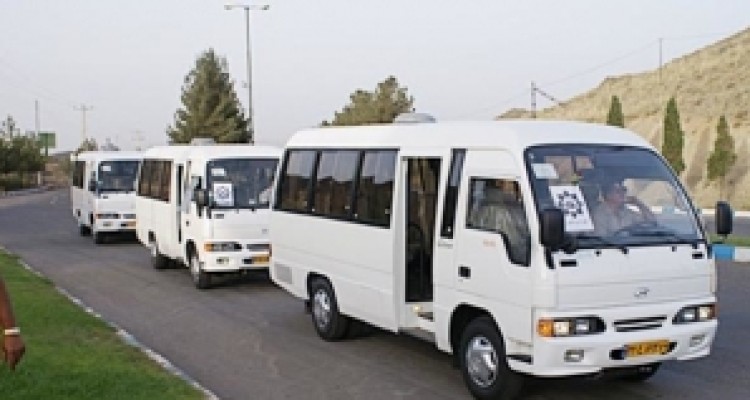 	مینی‌بوس‌های درون‌ شهری در کرمانشاه ساماندهی می شوند 