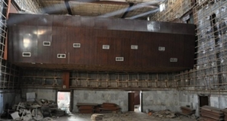 	اعلام خطر جدی برای تخریب سینما پیروزی کرمانشاه 