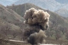 	انفجار در منطقه آق داغ قصرشیرین / موج گرفتگی یک راننده گریدر 