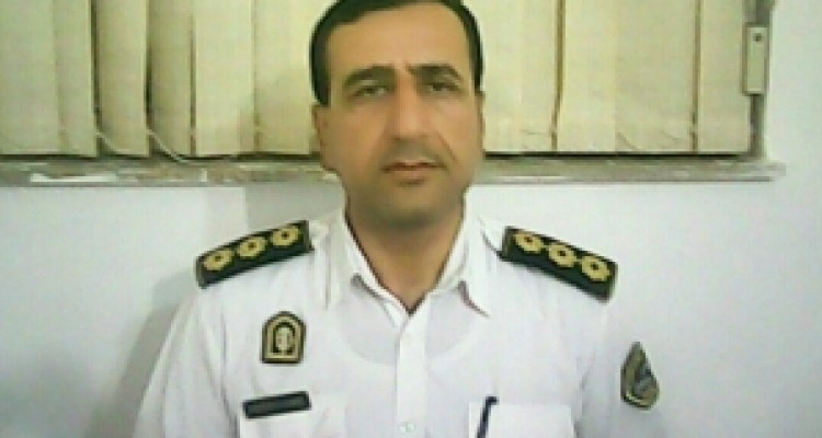 	استفاده از كلاه ايمنی برای موتورسواران الزامی است 