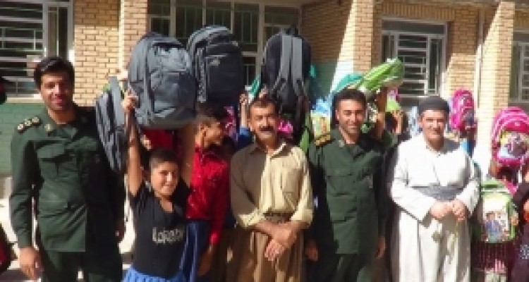 سبزپوشان انقلابی به یاری روستاهای جوانرود شتافتند/ ورود سپاه برای حذف محرومیت های تحصیلی + تصاویر