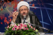 انتساب مختومه کردن پرونده ها به رئیس قوه قضائیه کذب است