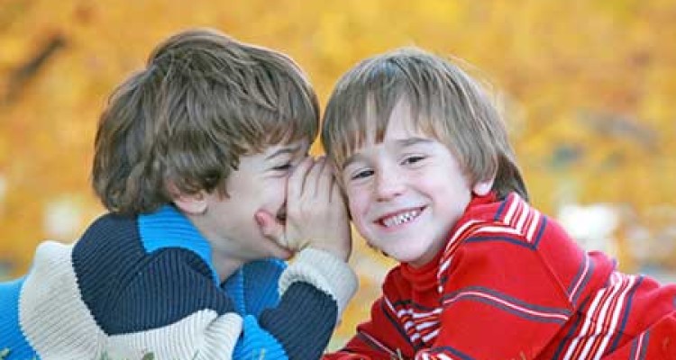 چطور دوستانتان بر آینده‌تان اثر می‌گذارند؟