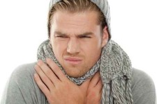  کارهایی که برای بهبود گلودرد باید انجام دهید 