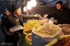 زیاده روی در خوردن آجیل شور با افزایش فشارخون همراه است