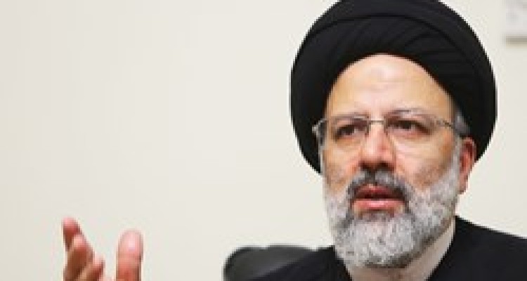 حقوق شهروندی این است که فرهنگیان ما دغدغه معیشت نداشته باشند/ برخی صندوق ذخیره فرهنگیان را اختصاصی خودشان کرده‌اند/ تصویب و اجرای سند ۲۰۳۰ به معنای تعلیق سند ملی تحول آموزش و پرورش است