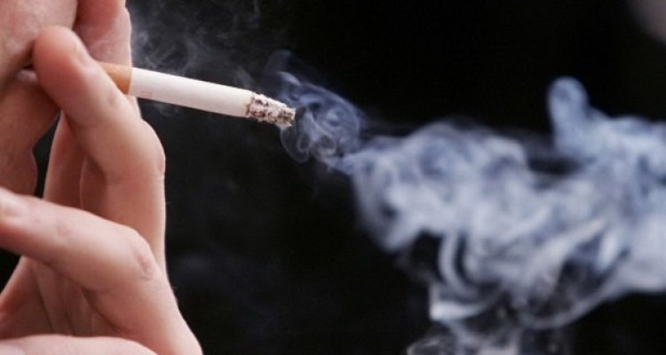 ورود و استعمال دخانیات در ورزشگاه‌های کشور ممنوع شد