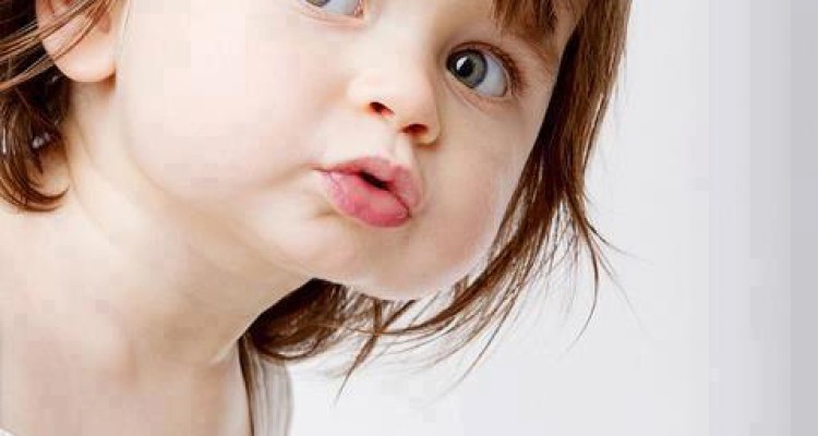  علت لکنت ناگهانی زبان در کودکان 