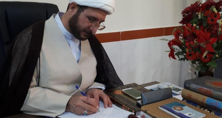 اعتکاف بهترین فرصت برای انس با خداست