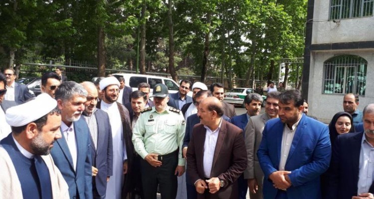 نشست صمیمی وزیر ارشاد اسلامی با اصحاب فرهنگ و هنر رسانه در صحنه برگزار شد