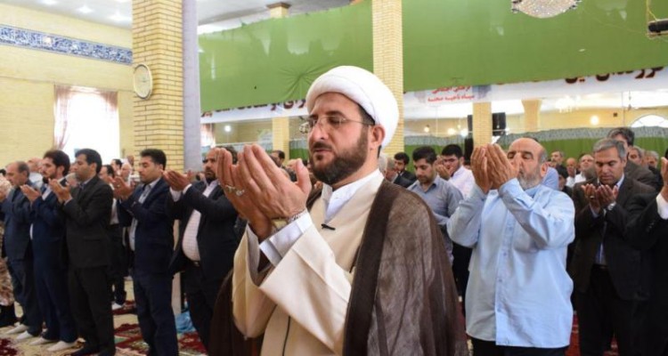 اولین نمازجمعه ماه مبارک رمضان درصحنه اقامه شد