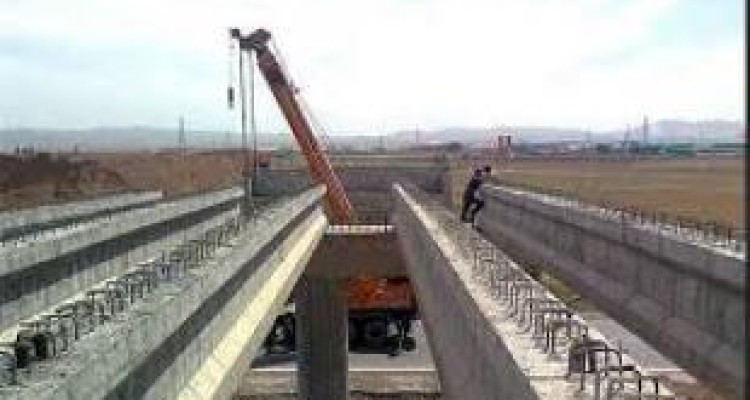 ۹۵۰ میلیارد تومان برای پروژه های نیمه تمام در کرمانشاه نیاز داریم 