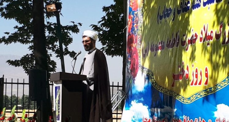 حجاب در اسلام به معنای محدودیت زن نیست