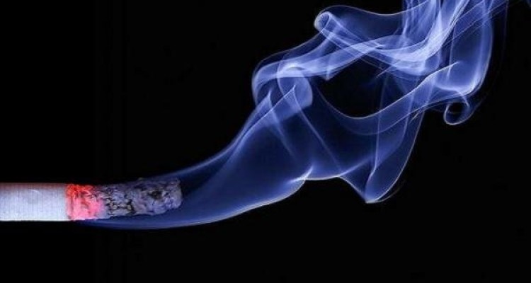 سیگار کشیدن ریسک تپش قلب را افزایش می دهد