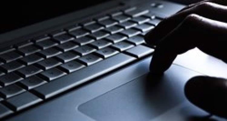 جزییات ایجاد اختلال در مسیریابی اینترنت بین الملل توسط مخابرات/ اشخاص مرتبط به مراجع امنیتی معرفی شدند