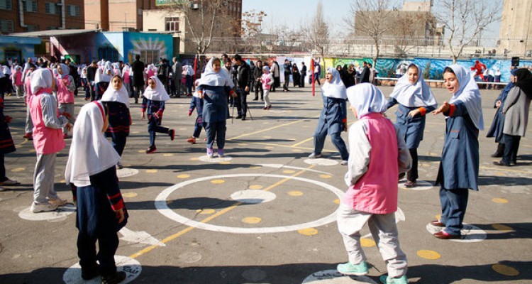 دانش‌آموزان ۶ گروه هرم غذایی را روزانه مصرف کنند