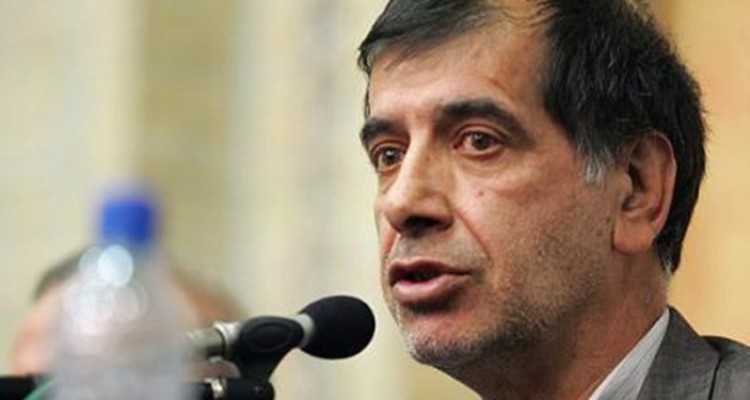 بیراهه رفتن است اگر مسئولان راه‌کار مشکلات را سیاسی بدانند
