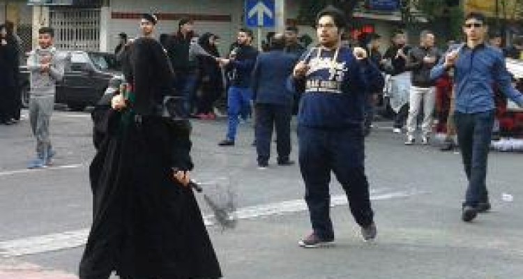 زنجیرزنی بانوان در هیئتهای عزاداری ممنوع است/برخورد با هنجارشکنان