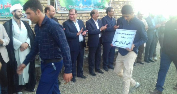افتتاحیه المپیاد ورزشی روستایی بخش چمچمال شهرستان صحنه برگزار شد