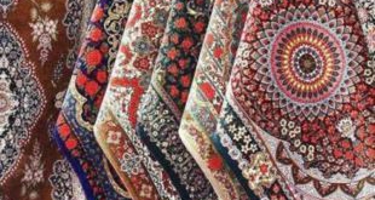 ۴۰ درصد کارگاه‌های قالیبافی کرمانشاه تعطیل است 