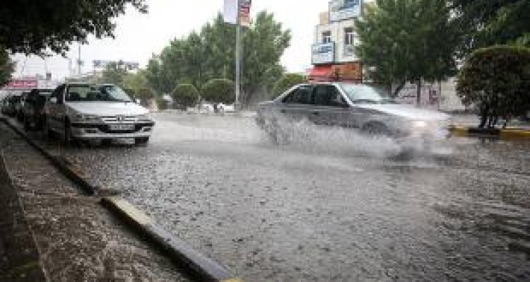 پیش‌بینی رگبار تگرگ برای کرمانشاه / هشدار وقوع سیلاب‌های محلی 