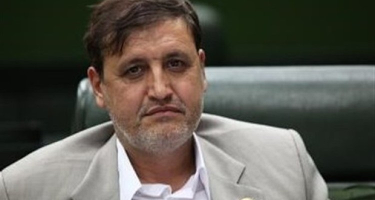 آخوندی انگیزه کاردرشهرداری تهران ندارد/تفکر اومناسب طبقه مرفه است