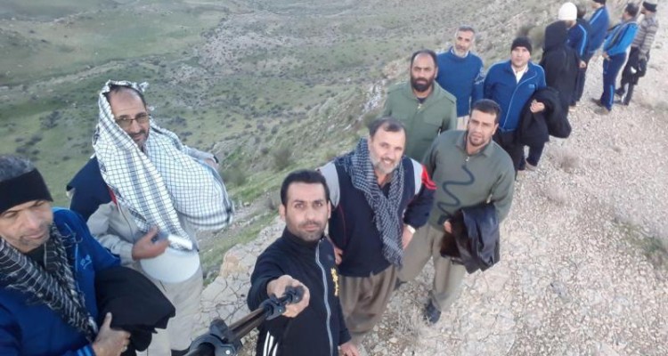 جمعی از پایوران سپاه صحنه به ارتفاعات مطلع الفجر صعود کردند