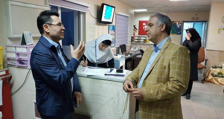 فرماندار شهرستان کنگاور از بیمارستان شهید چمران بازدید کرد