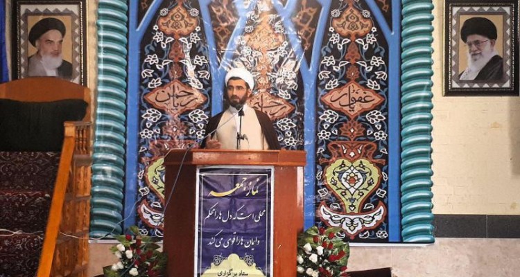 سپاه خار چشم معاندین داخلی و خارجی شده است 